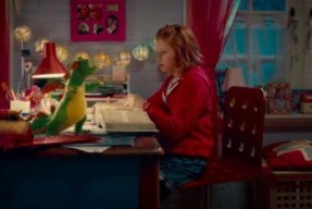 莉莉的魔法圣诞节,莉莉的奇幻冒险之旅