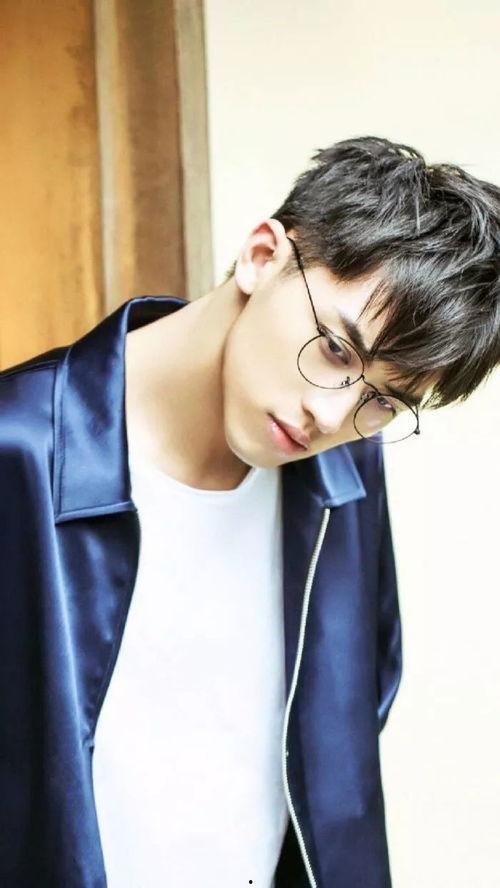 娱乐吃瓜君许魏洲,娱乐吃瓜界的风云人物  第2张